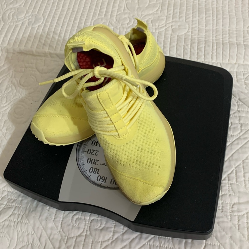 Lane Eight shoes like new in very good condition